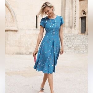 Boden Calissa Midi Dress Polka Dots Blue Short Sleeve Size 8